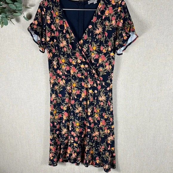 Loft > Floral Wrap Short Sleeve Dress 4 - Picture 6 of 9